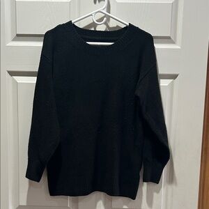 GAP Women's Textured Black Crew Neck Sweater
